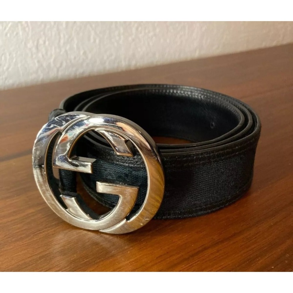 Vintage Gucci Black Logo Belt